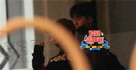 9条娱乐圈最新爆料,明星动向大揭秘，热点事件盘点！  第2张